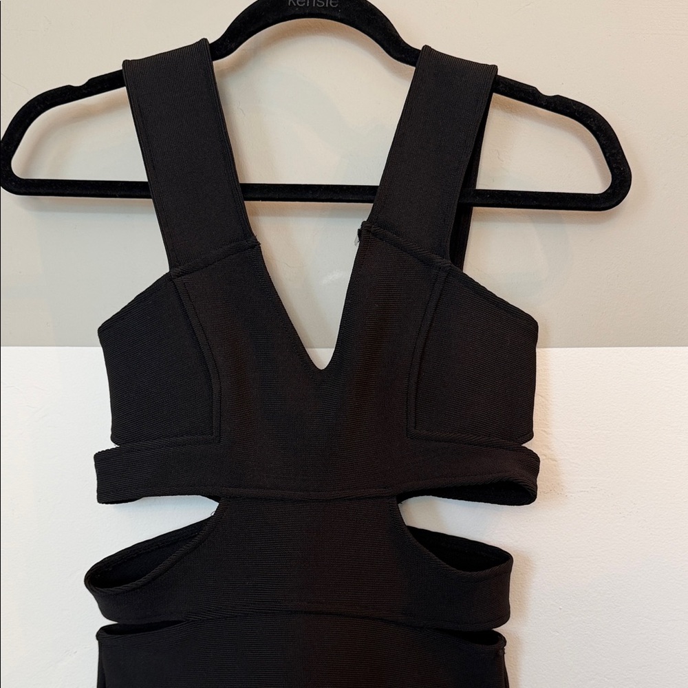 TOBI Black Cutout Bodycon Dress - Women's Sleeveless V-Neck small - Picture 3 of 6
